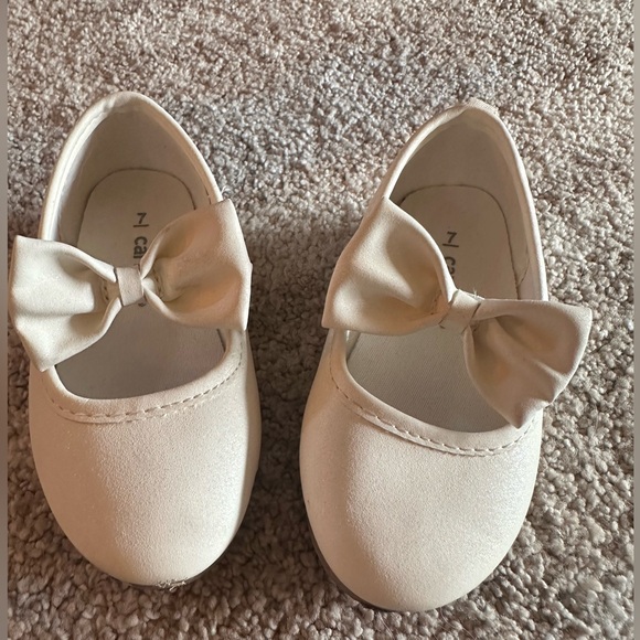 Carter's Other - Carter’s Kid Bow Ballet Flat Shoe Size 7